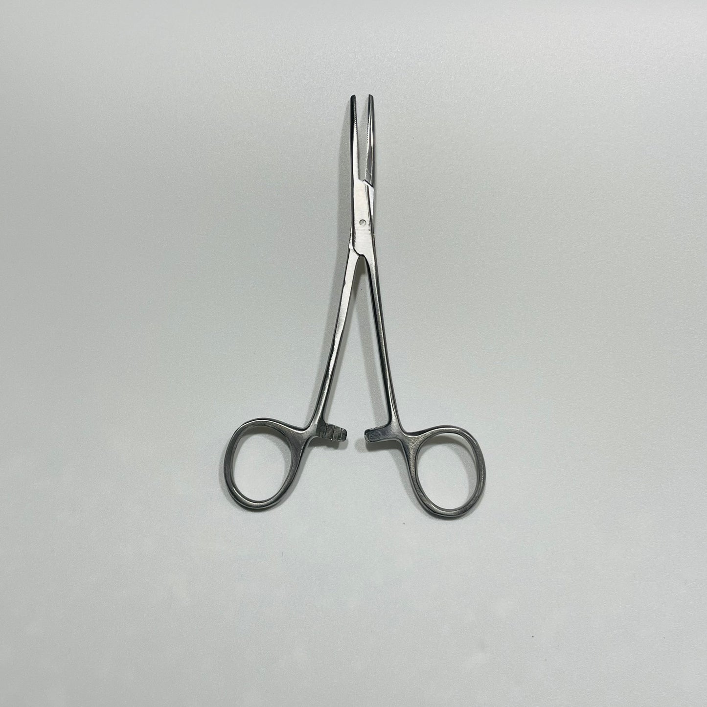 Curved Kelly Hemostat Forceps